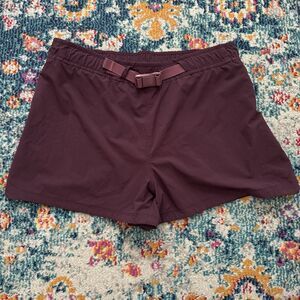 Title Nine Women's Aero Tech Shorts in Burgundy Size Large UPF 50+ Outdoors